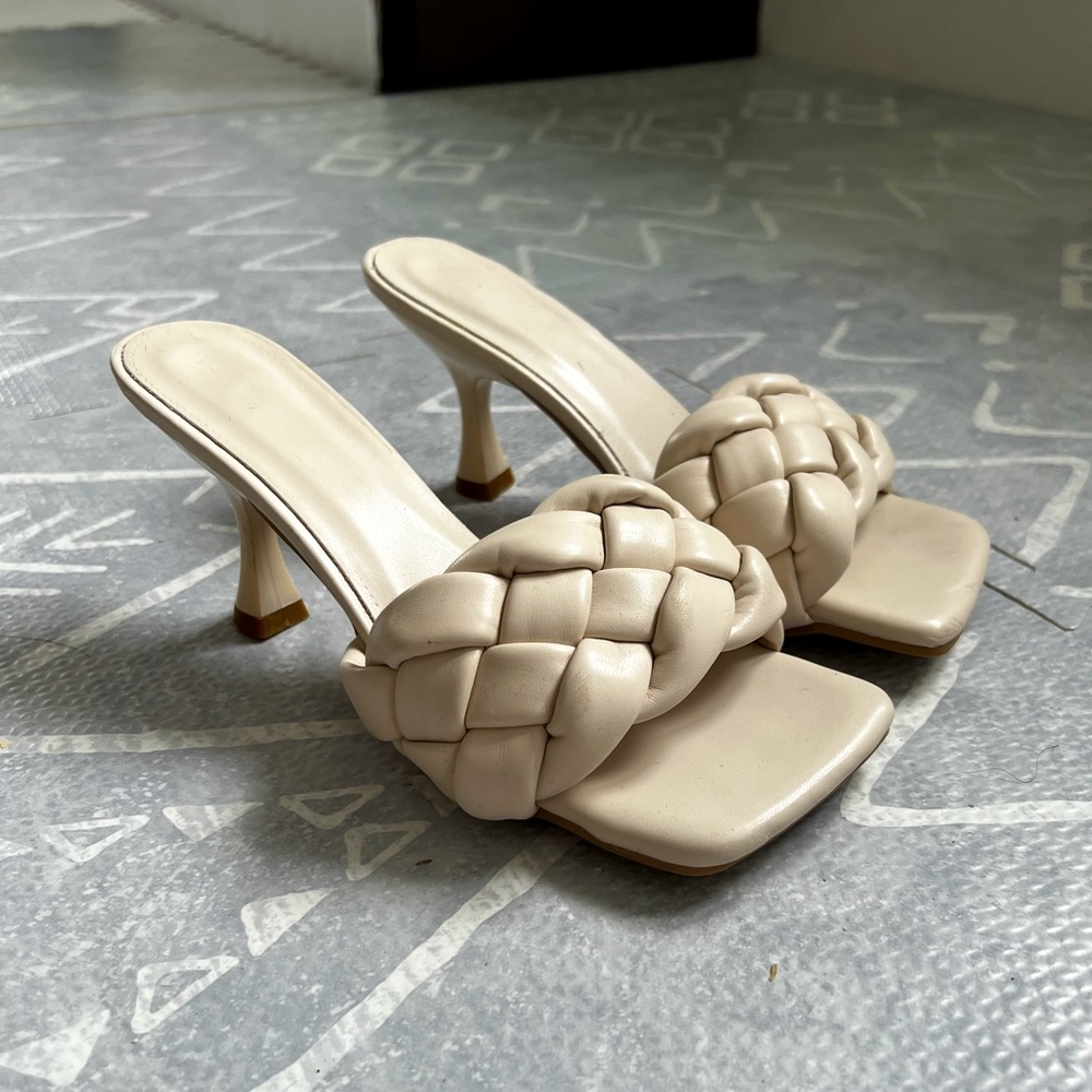 Cream braided short heel